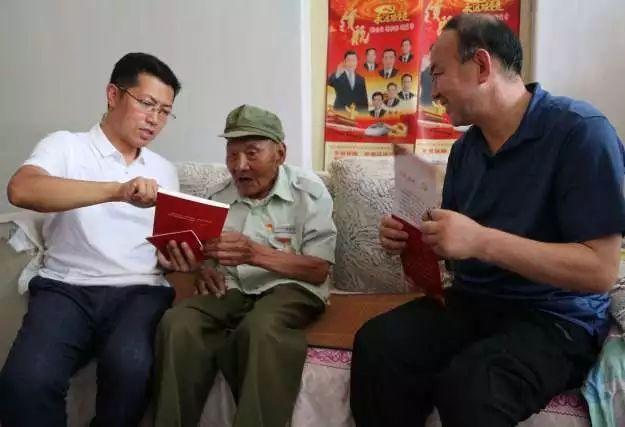 逃出昏暗的地下室